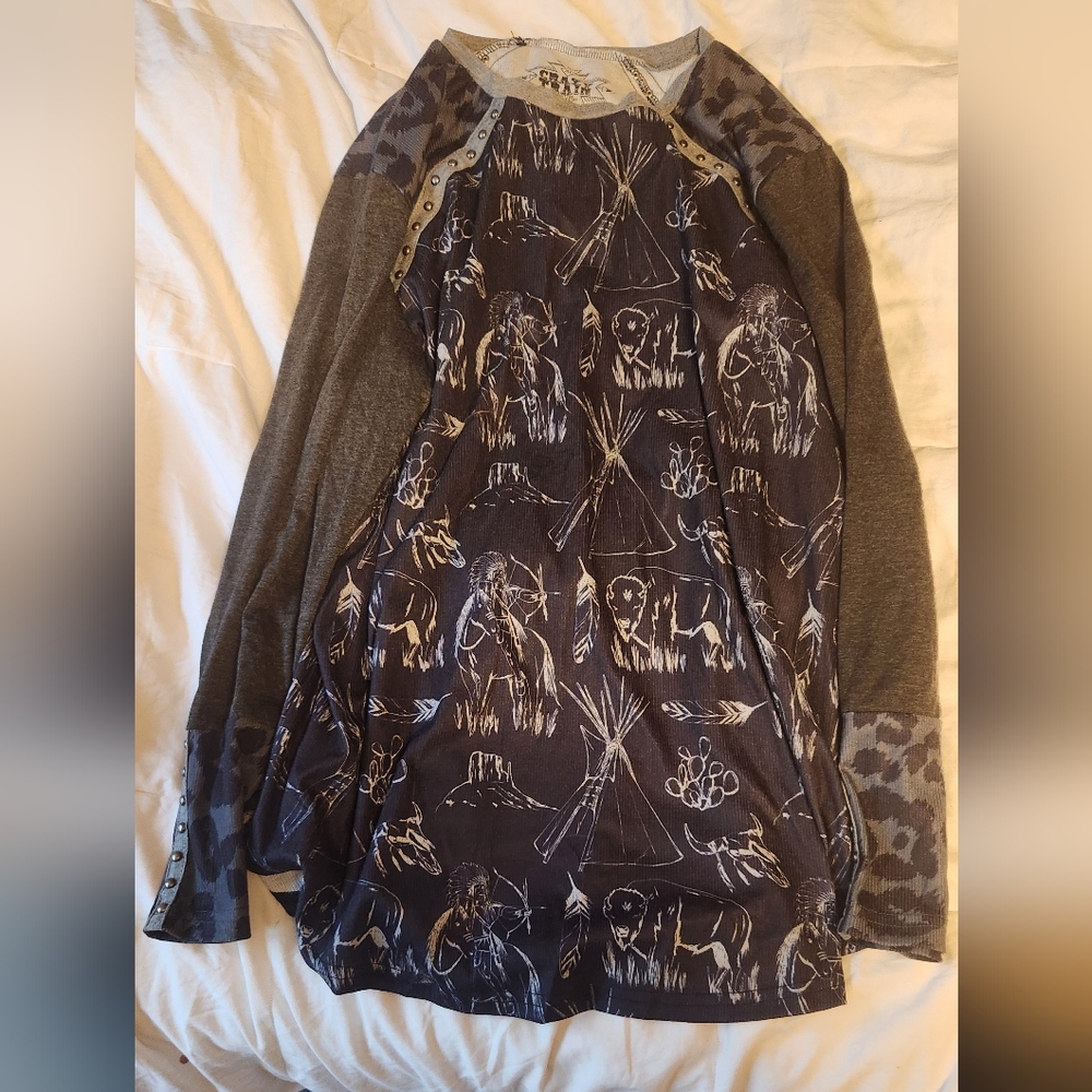 Women XL crazy train long sleeve shirt